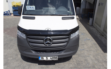 Дефлектор капота Mercedes Sprinter W907