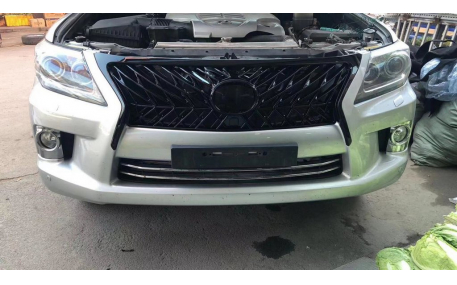 Решетка радиатора Lexus LX 2012-2015