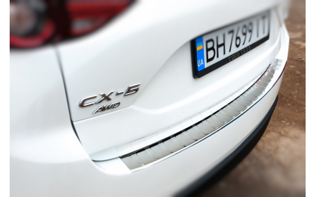 Накладка на задний бампер Mazda CX-5