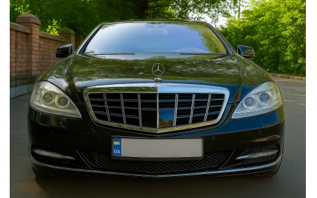 Решетка радиатора Mercedes S-class W221 2009-2012