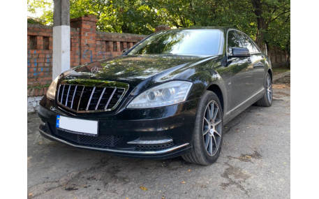 Решетка радиатора Mercedes S-class W221 2009-2012