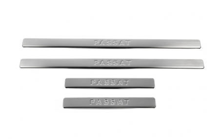 Накладки на пороги Volkswagen Passat B8