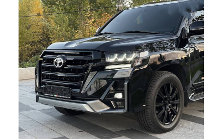 Комплект обвеса Toyota Land Cruiser 200