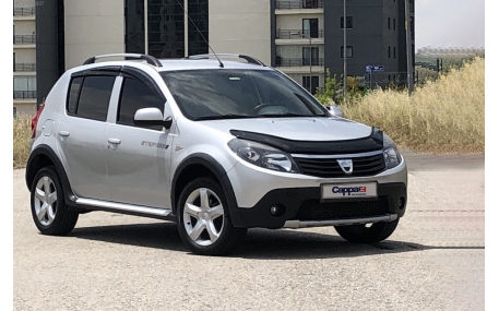 Дефлектор капота Dacia Sandero 