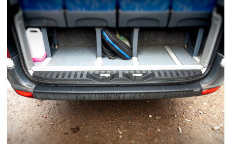 Накладка на задний бампер Mercedes Sprinter