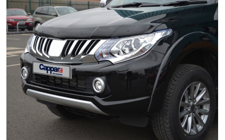 Дефлектор капота Mitsubishi L200 