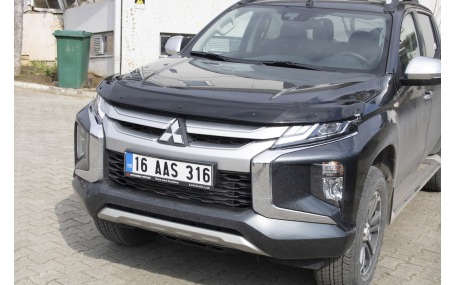 Дефлектор капота Mitsubishi L200 