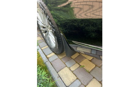 Брызговики Audi A8 D4