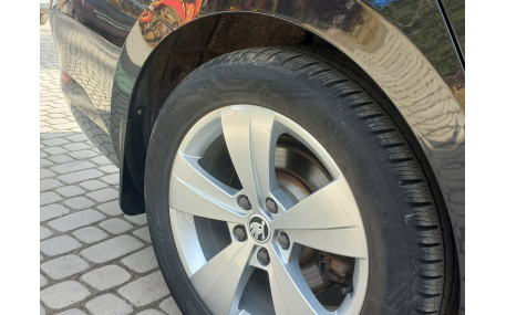 Брызговики Skoda Superb