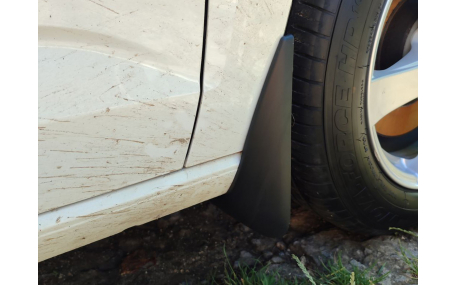 Брызговики Volkswagen Touran