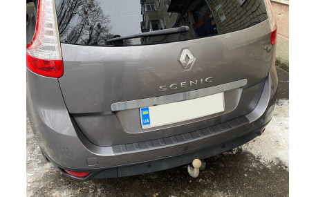 Накладка на задний бампер Renault Scenic