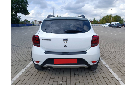 Накладка на задний бампер Renault Sandero