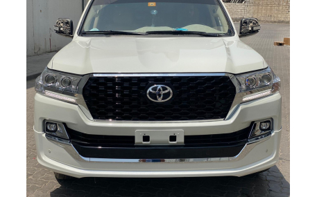 Решетка радиатора Toyota Land Cruiser 200
