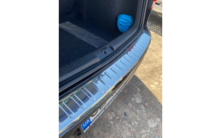 Накладка на задний бампер Volkswagen Golf 6