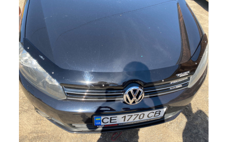 Дефлектор капота Volkswagen Golf 6