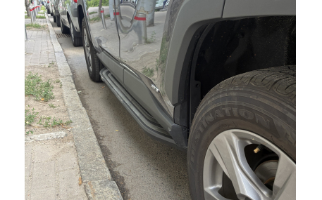 Подножки Toyota RAV4