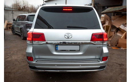Комплект обвеса Toyota Land Cruiser 200