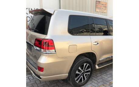 Комплект обвеса Toyota Land Cruiser 200