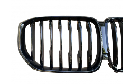 Решетка радиатора BMW X5 G05 2019-2023