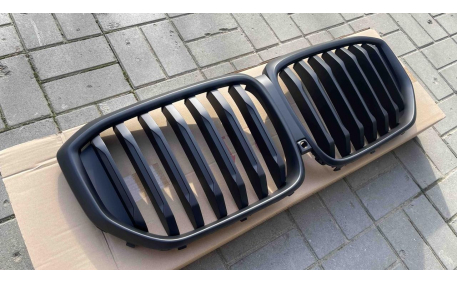Решетка радиатора BMW X5 G05 2023-2025
