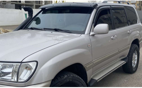 Козырек Toyota Land Cruiser 100