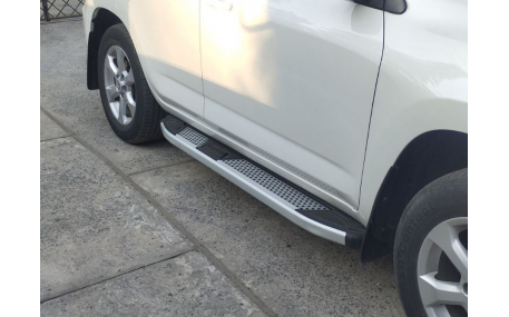 Подножки Toyota RAV4