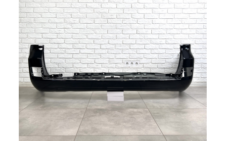Бампер задний Toyota Land Cruiser 200
