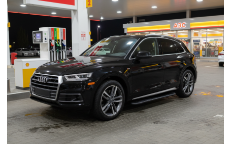 Подножки AUDI Q5
