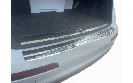 Накладка на задний бампер Audi Q7