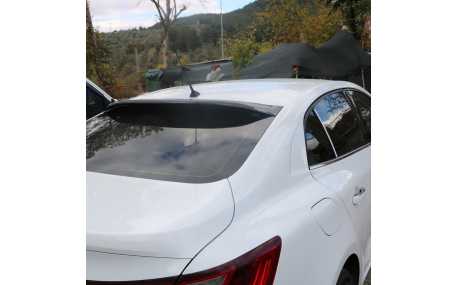 Спойлер Renault Megane