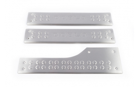 Накладки на пороги Fiat Doblo