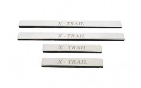 Накладки на пороги Nissan X-Trail T30