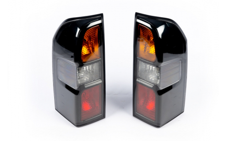 Фонари задние Nissan Patrol Y61 2004-2008