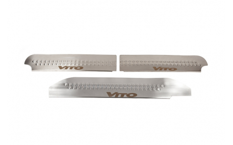 Накладки на пороги Mercedes Vito W639