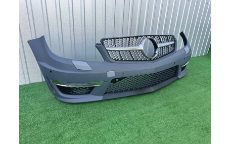 Решетка радиатора Mercedes C-class W204