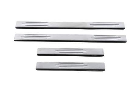 Накладки на пороги Volkswagen Touareg