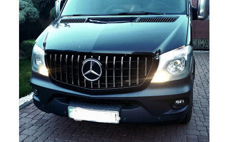 Решетка радиатора Mercedes Sprinter 2013-2018