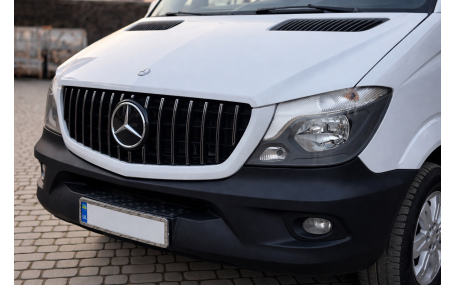 Решетка радиатора Mercedes Sprinter 2013-2018