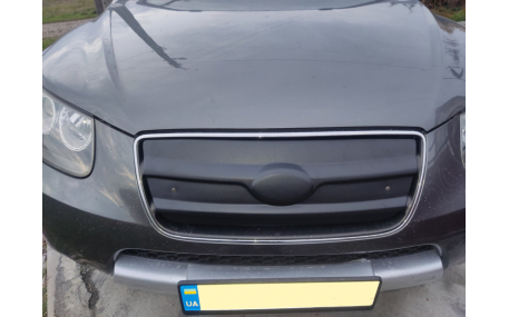 Зимняя накладка на решетку Hyundai Santa Fe 2006-2010