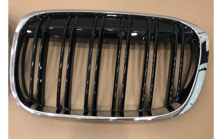 Решетка радиатора BMW X1 F48 2015-2019