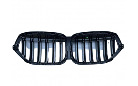 Решетка радиатора BMW X1 F48 2019-2021