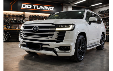 Накладки на бампера Toyota Land Cruiser 300