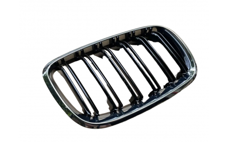 Решетка радиатора BMW X5 (E70)