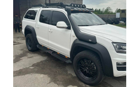 Подножки Volkswagen Amarok