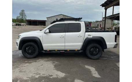 Подножки Volkswagen Amarok