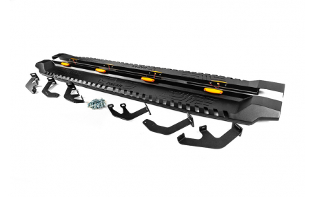 Подножки Toyota Hilux