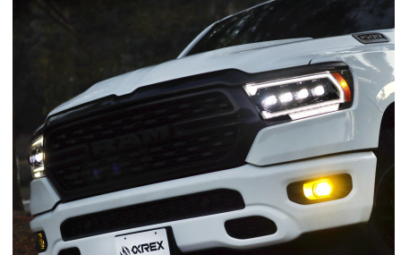 Фары передние Dodge RAM 1500