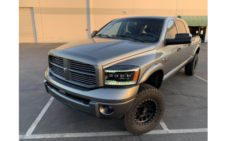 Фары передние Dodge Ram