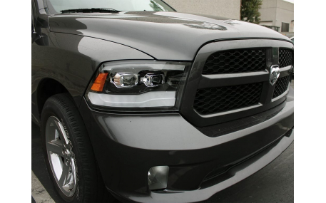 Фары передние Dodge Ram