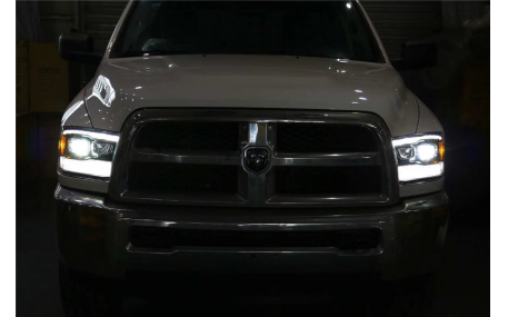 Фары передние Dodge Ram